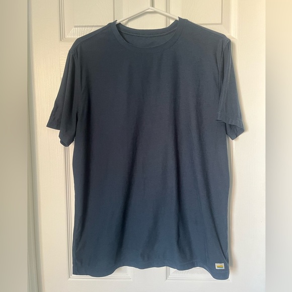 Men’s Vuori Strato Tech Tee | Size Medium - Picture 2 of 7